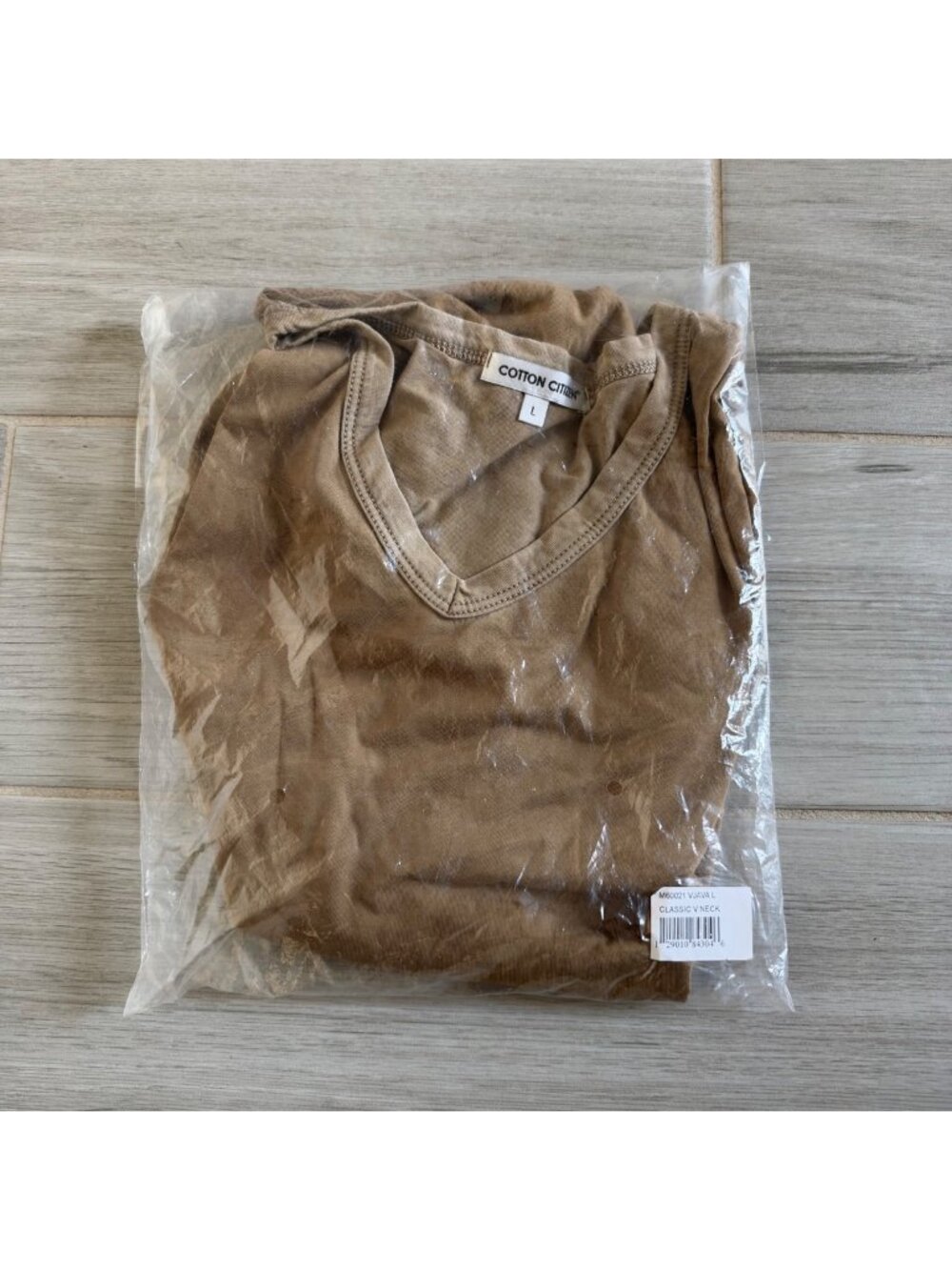 NWT COTTON CITIZEN MEN'S JAVA CLASSIC V-NECK T-SHIRT SZ LARGE
